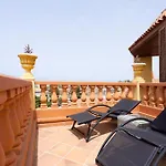 Eden Elite Palace Lägenhet *